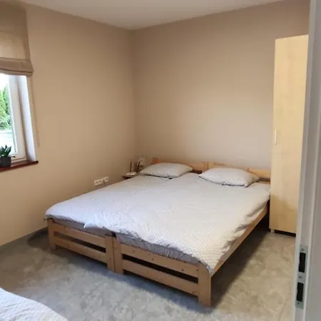 Slowikowy Zakatek 公寓 *