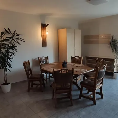 Slowikowy Zakatek Apartament Meszna