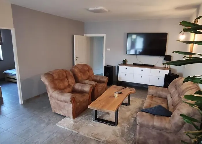 Slowikowy Zakatek Apartmán *