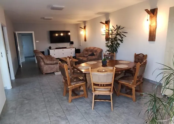 Apartmán Slowikowy Zakatek Meszna